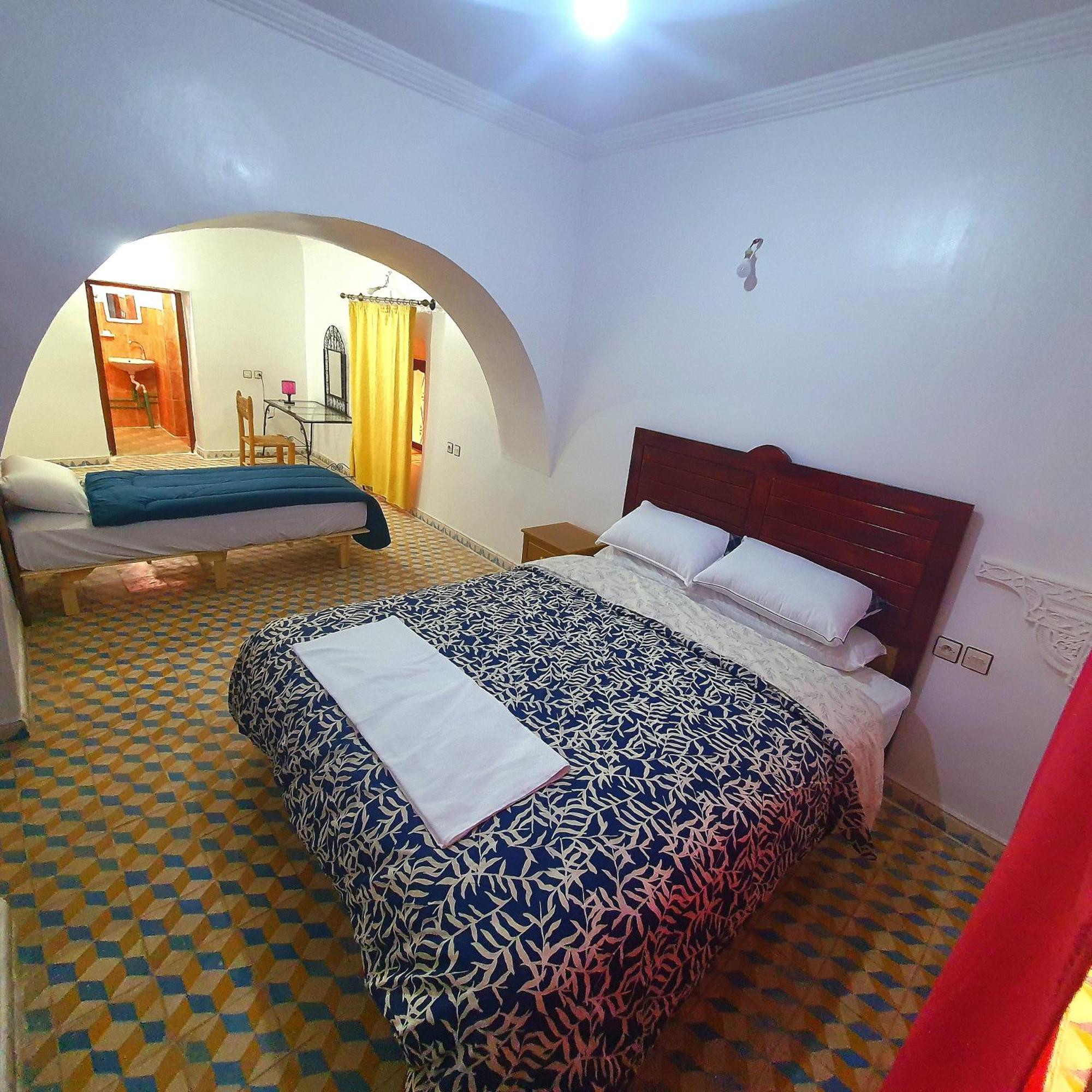 Riad Taourirte Tinghir Exteriör bild