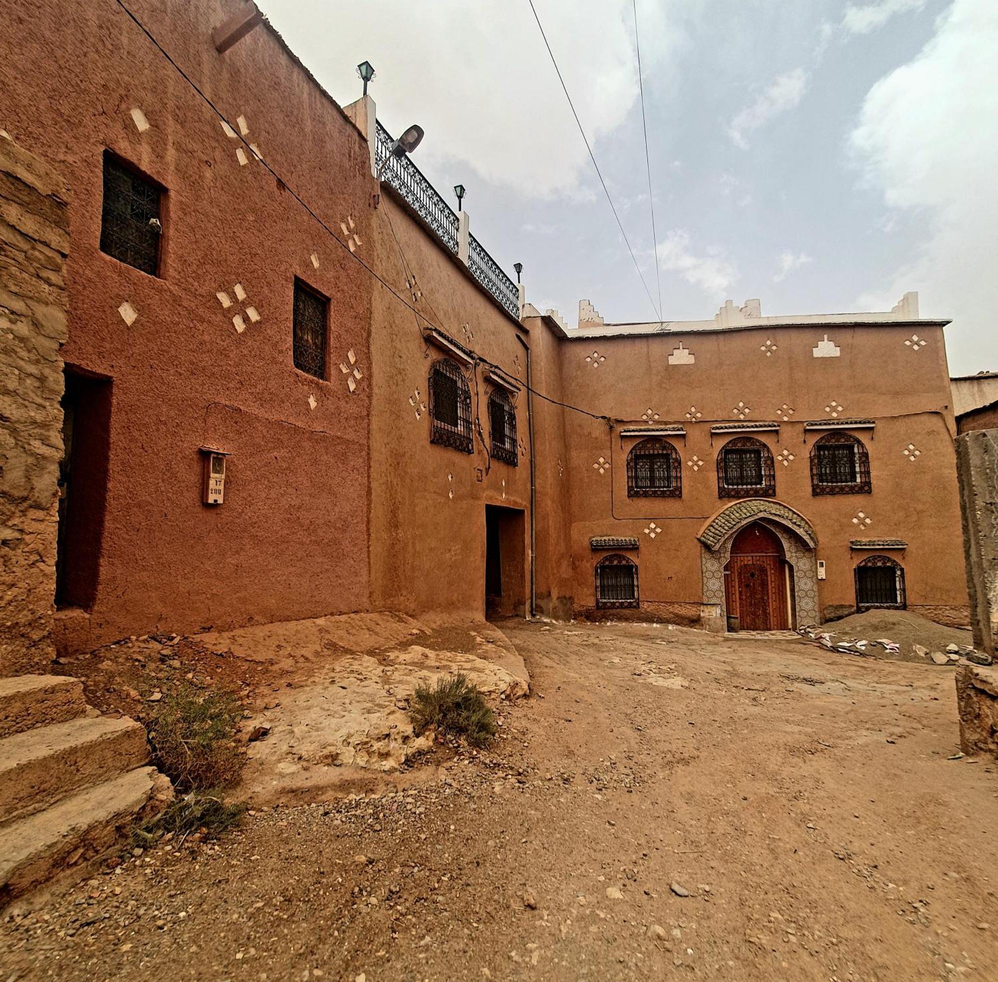 Riad Taourirte Tinghir Exteriör bild