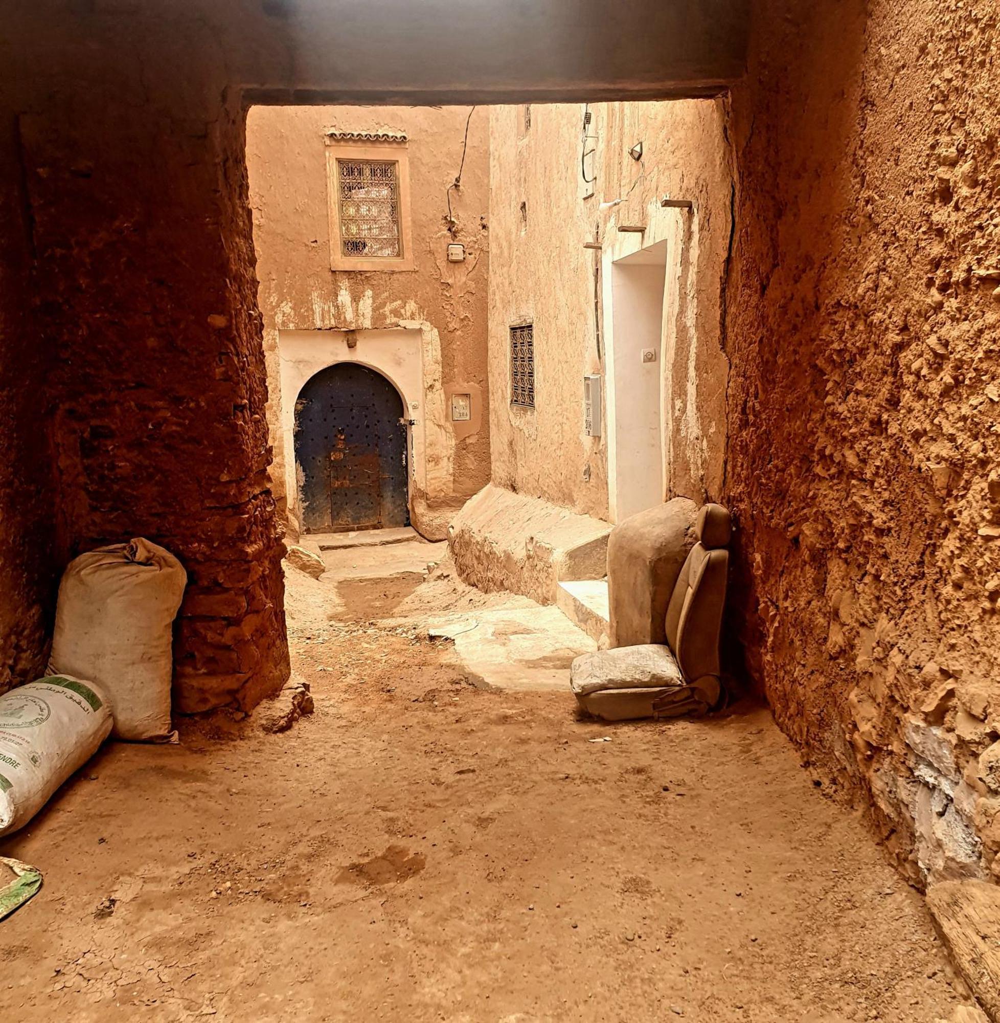 Riad Taourirte Tinghir Exteriör bild