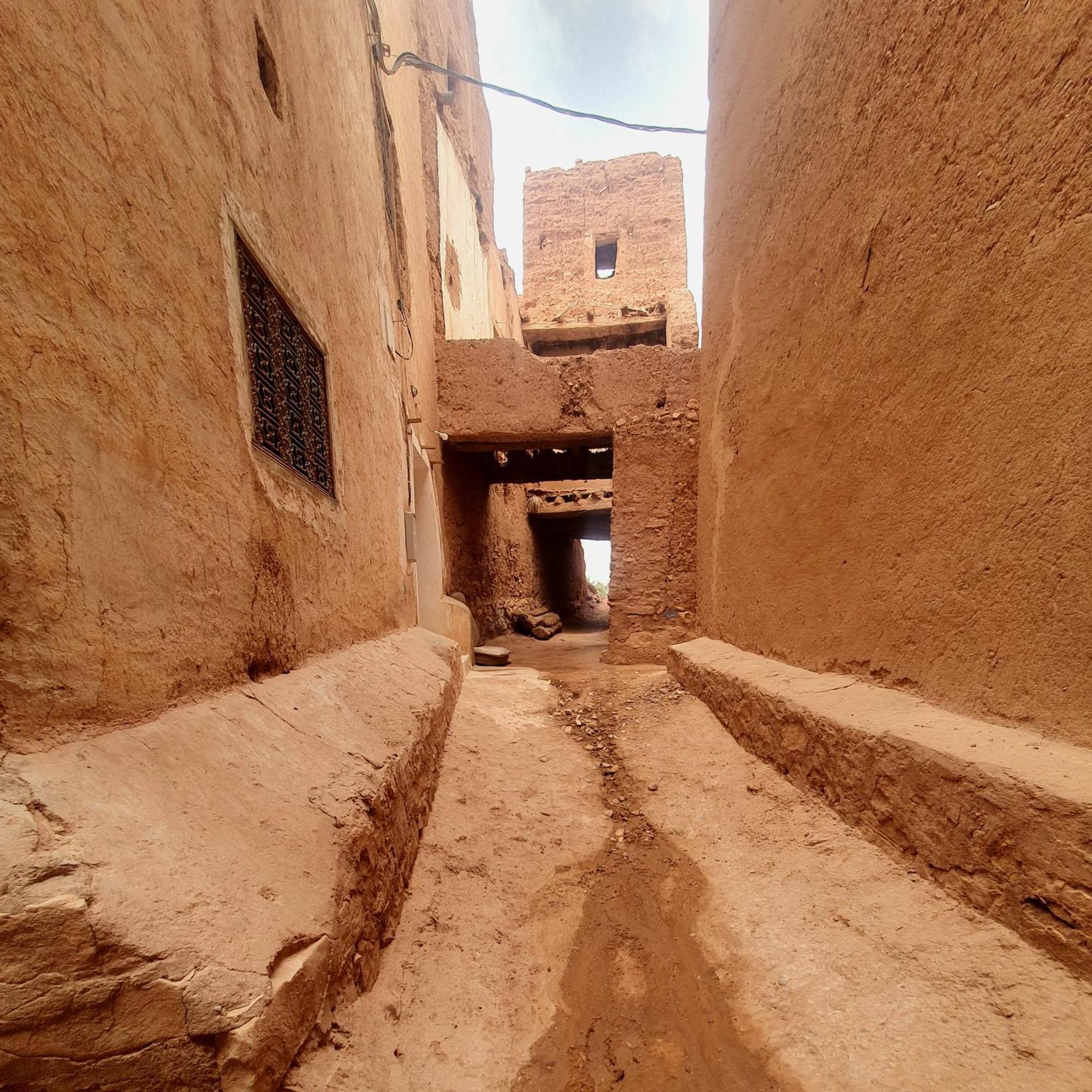 Riad Taourirte Tinghir Exteriör bild