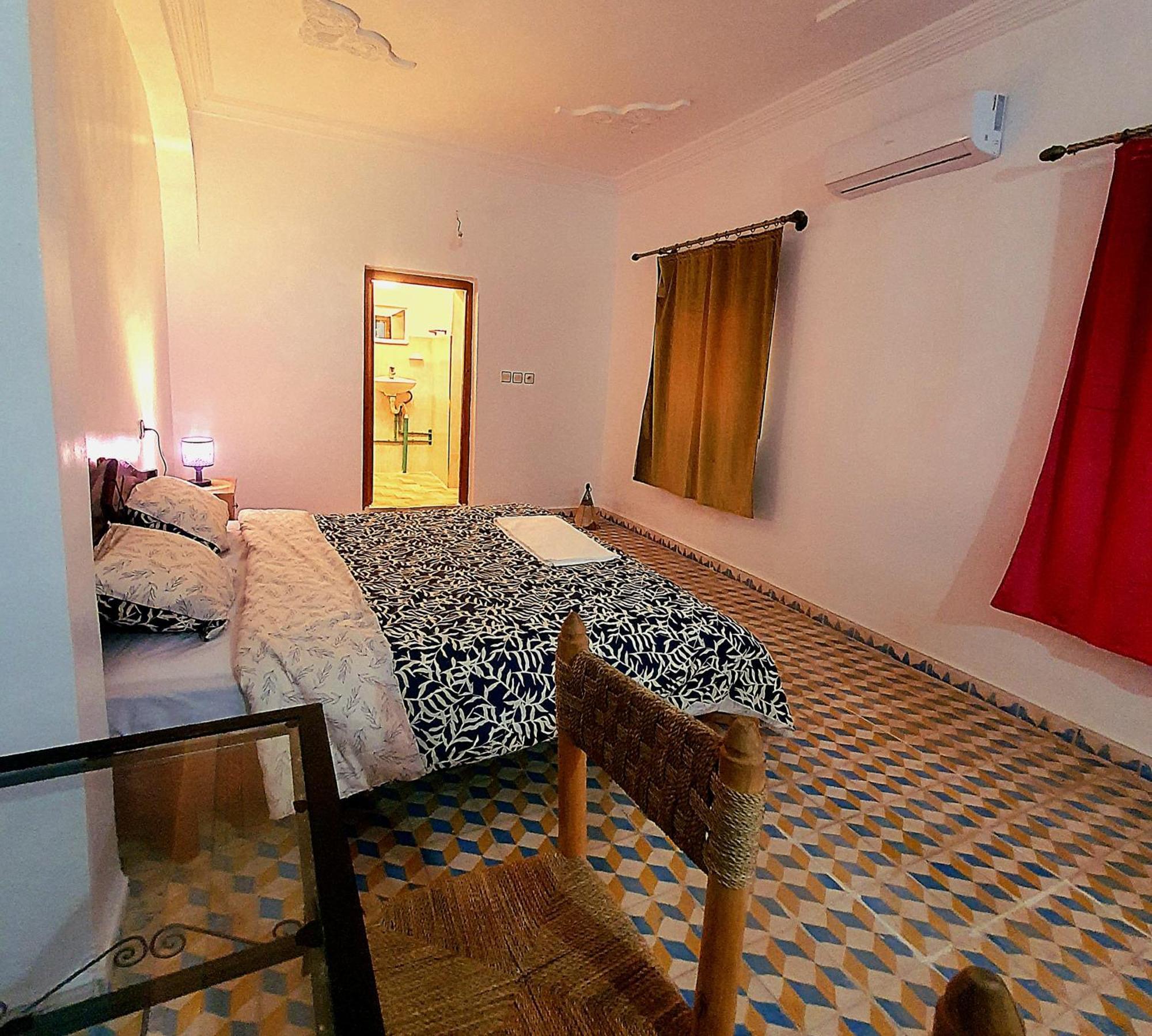 Riad Taourirte Tinghir Exteriör bild