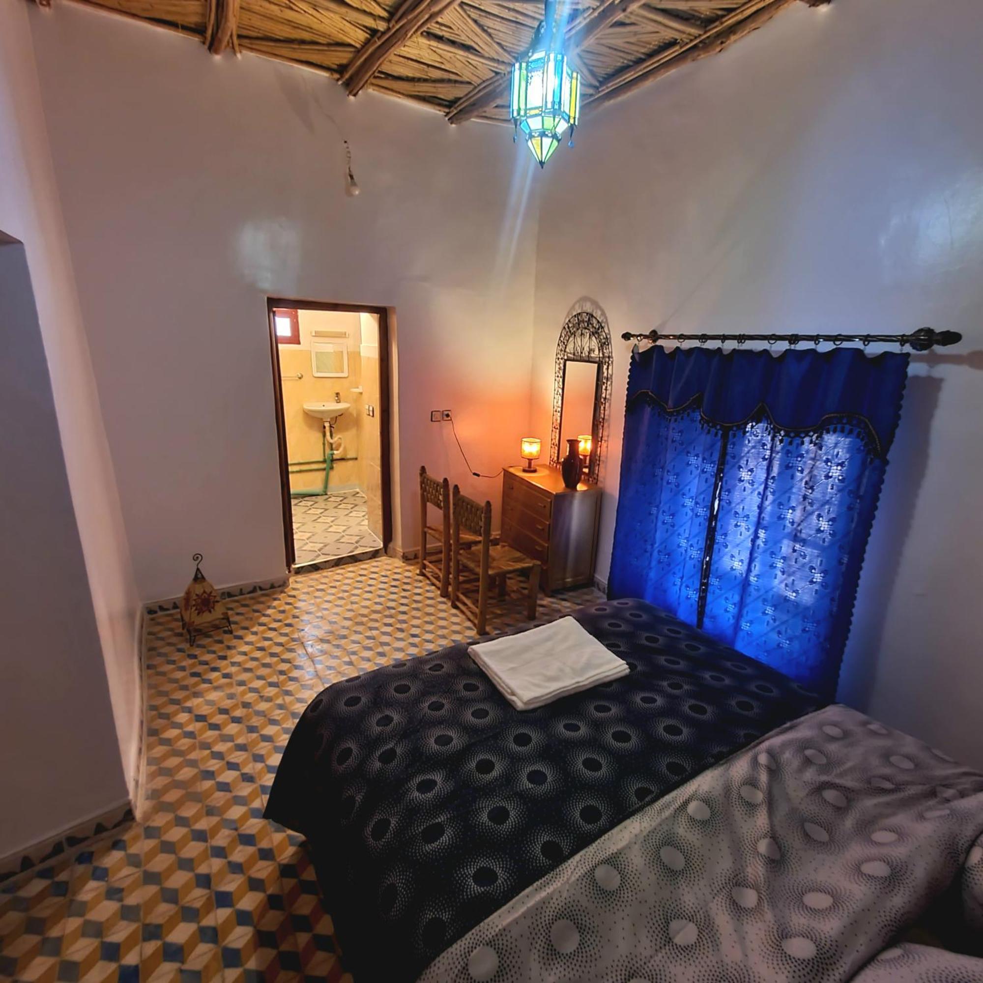 Riad Taourirte Tinghir Exteriör bild