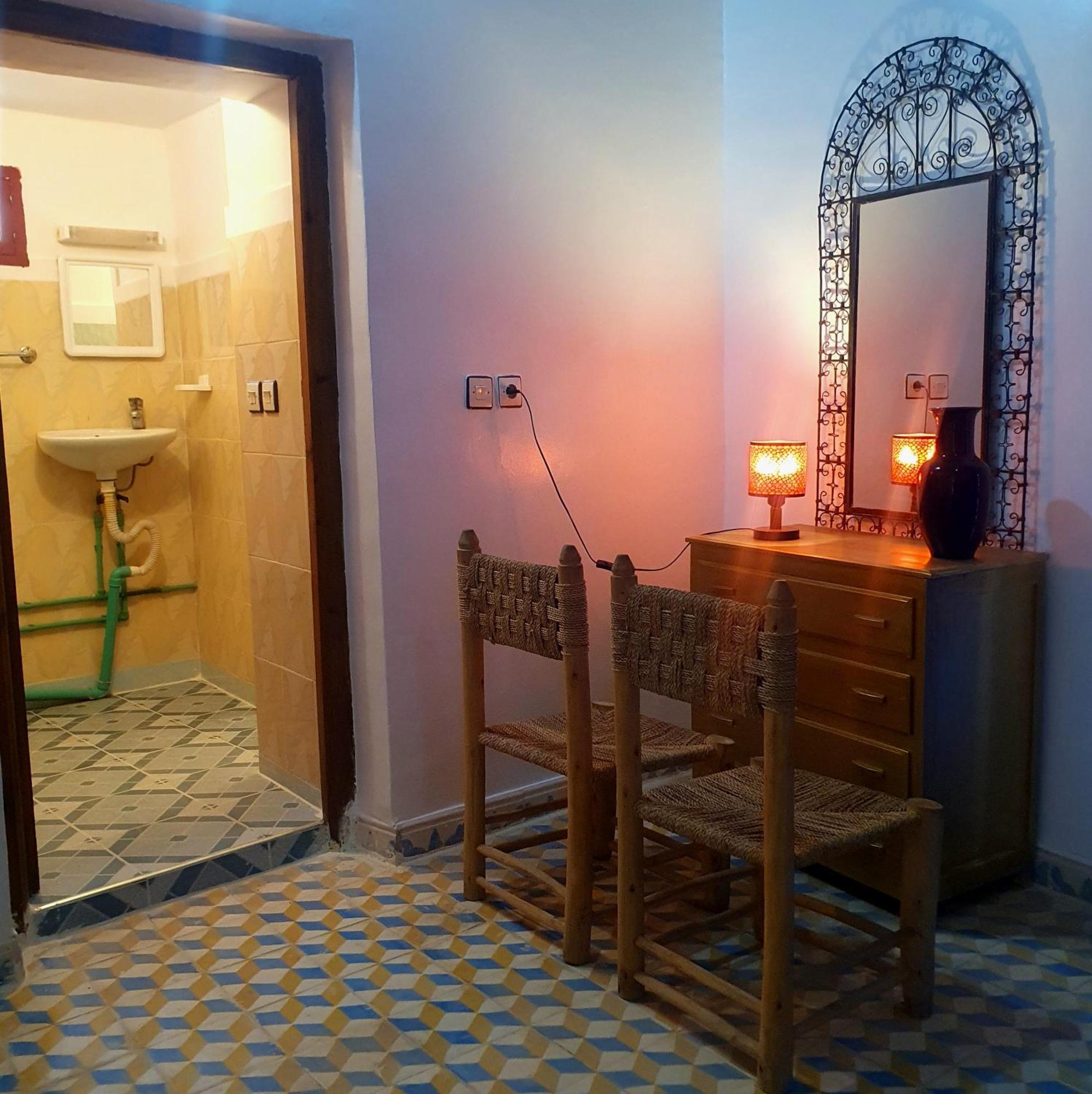 Riad Taourirte Tinghir Exteriör bild