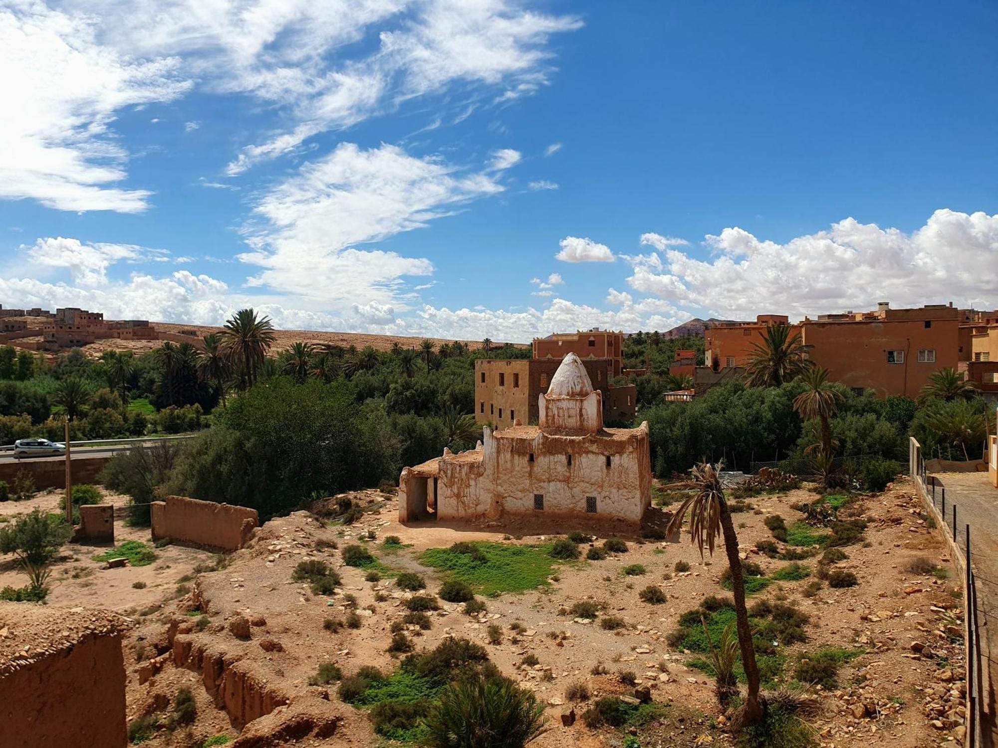 Riad Taourirte Tinghir Exteriör bild